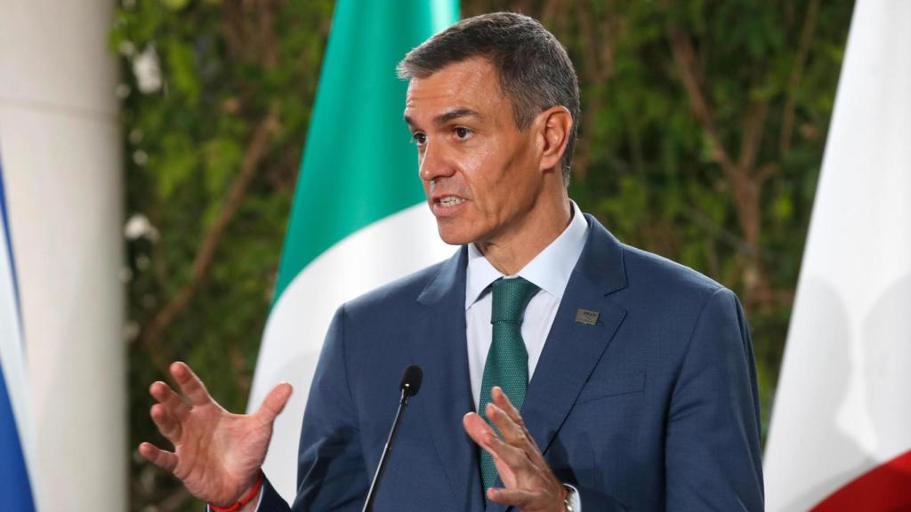 Pedro Sánchez en la coferencia del MED9