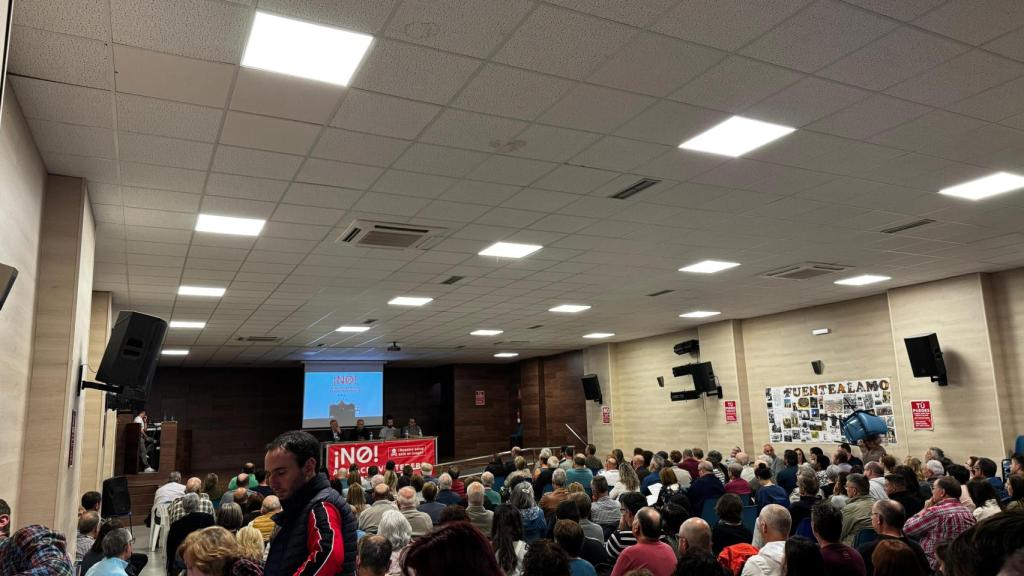 Reunión informativa en Fuente-Álamo.