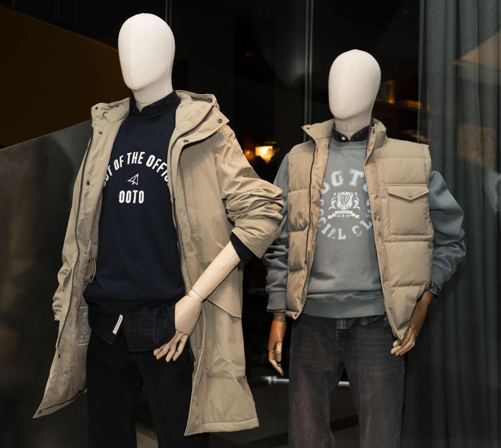 Prendas de la nueva colección de Out of the Office