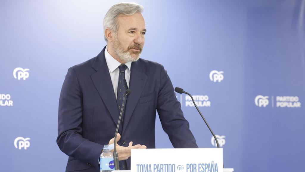 Jorge Azcón, este martes en la sede del PP-Aragón.