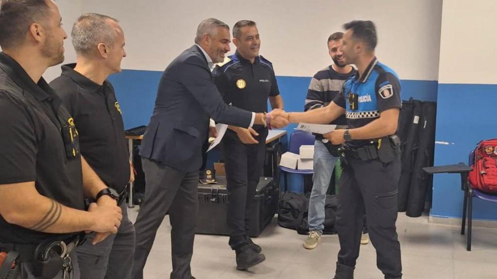 Entrega de la medalla