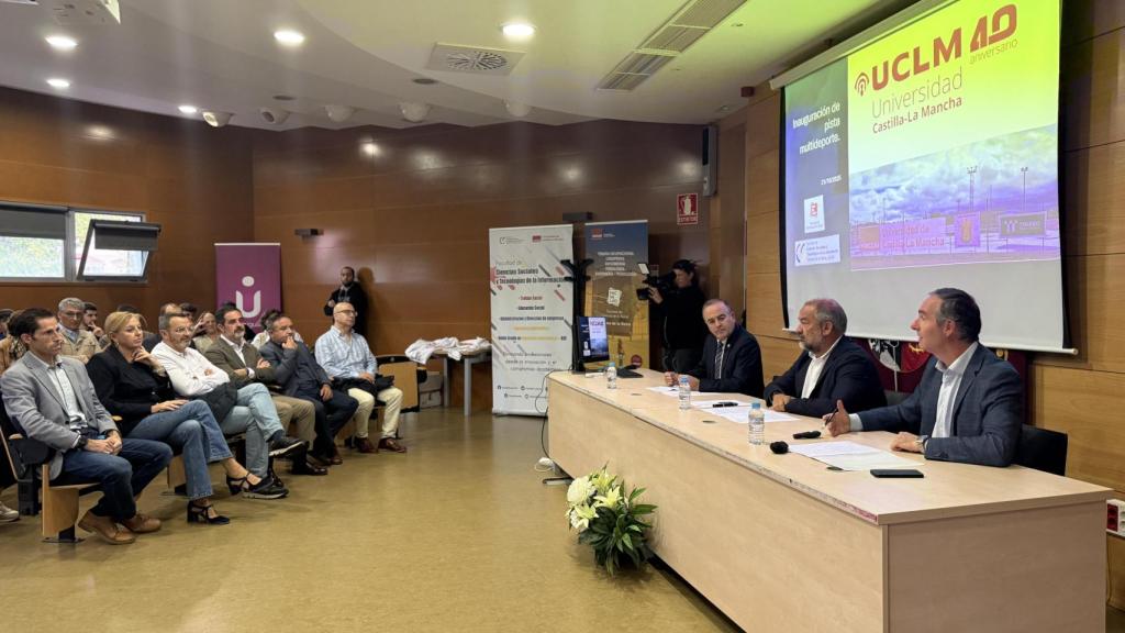 Inauguración de la nueva pista multidisciplinar.