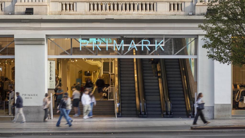 Fachada de la tienda de Primark Gran Vía.
