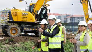 Alfonso Rueda: En Vigo tenemos la mayor apuesta de vivienda pública de Galicia