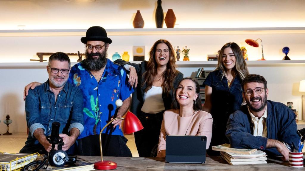 Quequé, Ignatius Farray, Lara Palma, Inés Hernand, Ángela Fernández y Taka Gómez.