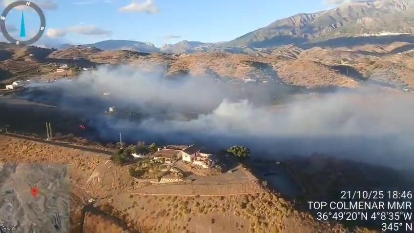Vídeo del incendio forestal declarado en Benamargosa (Málaga)