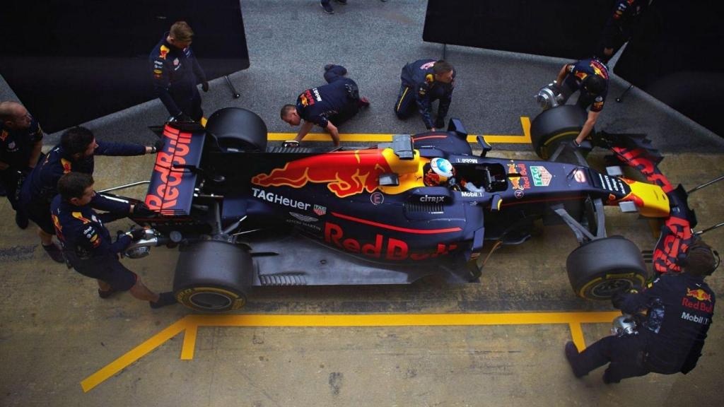 Equipo de mecánicos de Red Bull