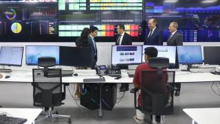 El Centro Regional de Operaciones de Ciberseguridad de la Comunidad de Madrid durante la visita del Consejero de Digitalización, Miguel López-Valverde.