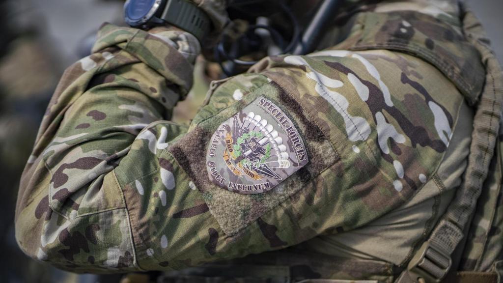 Detalle de uno de los parches personalizados de un soldado del MOE.