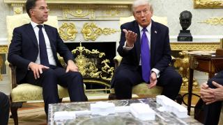 El presidente estadounidense, Trump, se reúne con el secretario general de la OTAN, Rutte, en Washington.