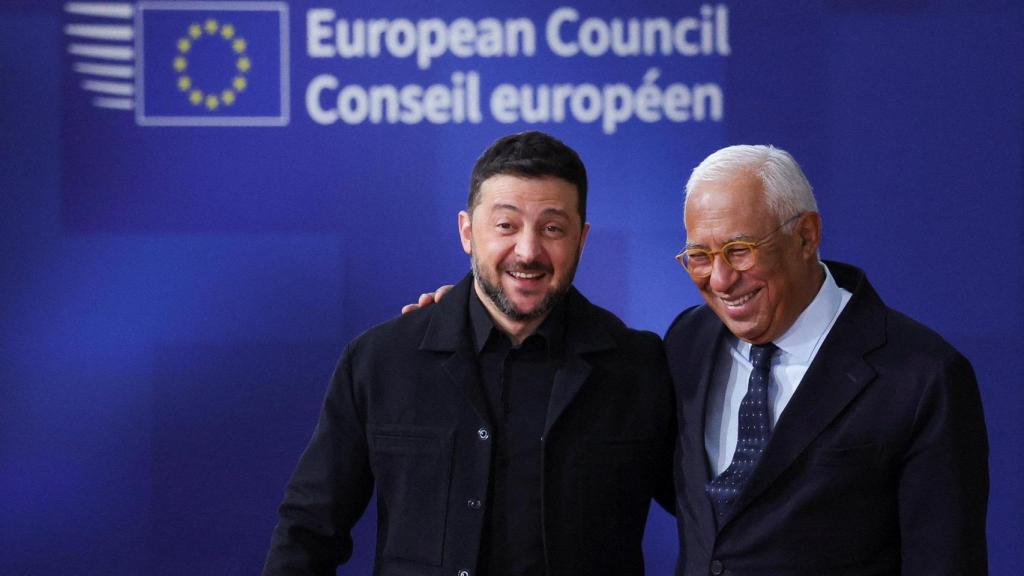 El presidente ucraniano, Volodímir Zelenski, y el presidente del Consejo Europeo, António Costa, este jueves en Bruselas.
