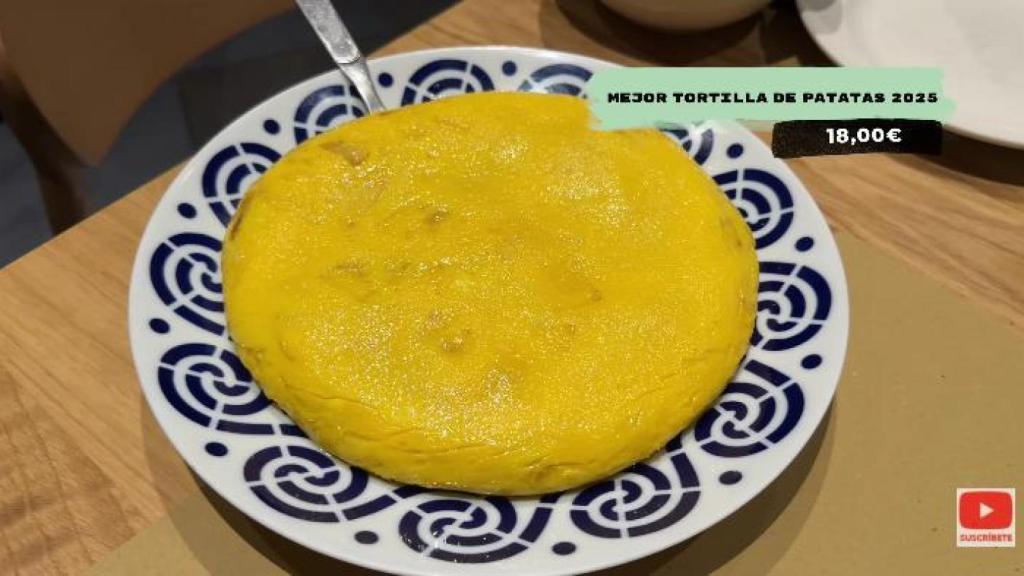 Paga 18 euros por la mejor tortilla de España (estilo Betanzos) y lo deja claro: Una maravilla, pero es una sopa