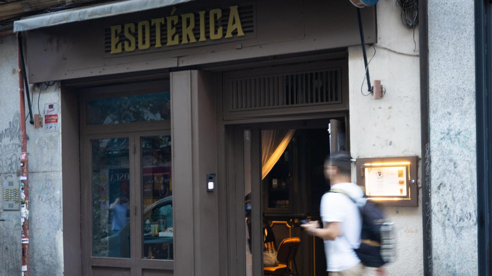 Esotérica, la última apertura de la calle Pez.