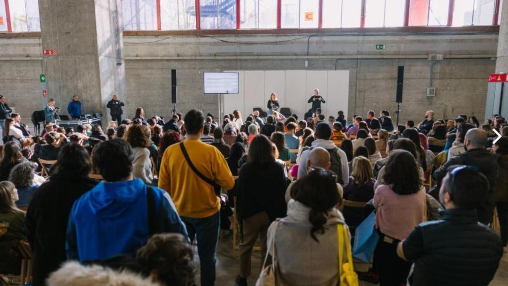Fotografía de ediciones anteriores de la Feria Vegana y Sostenible.