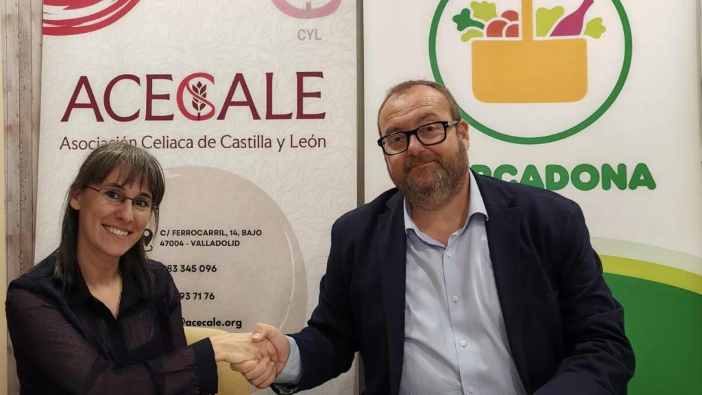 Firma del convenio entre Mercadona y Acecale