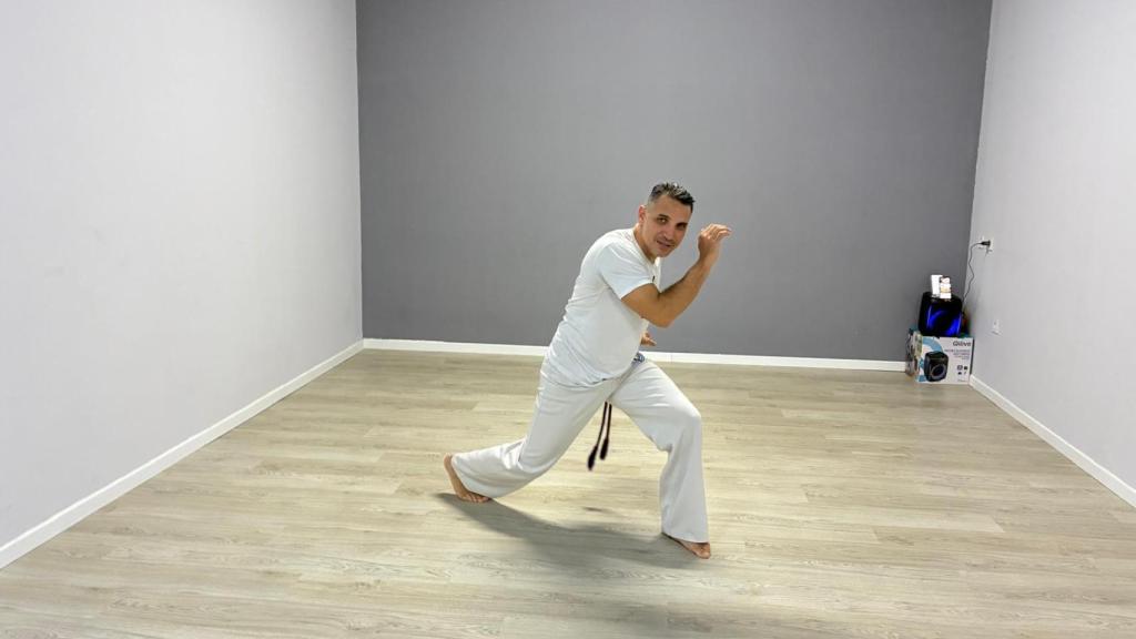 Erik practicando capoeira