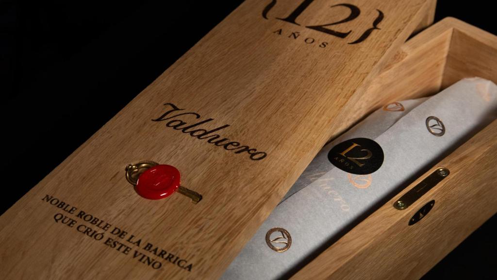 Caja y botella de Valduero 12 años 2009.