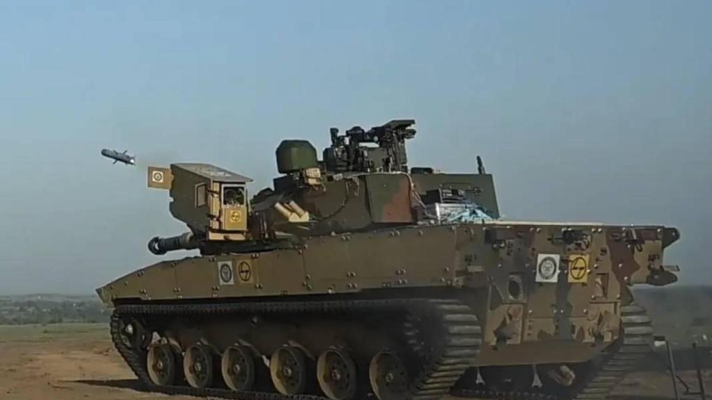 nuevo tanque ligero Zorawar del Ejército de la India.