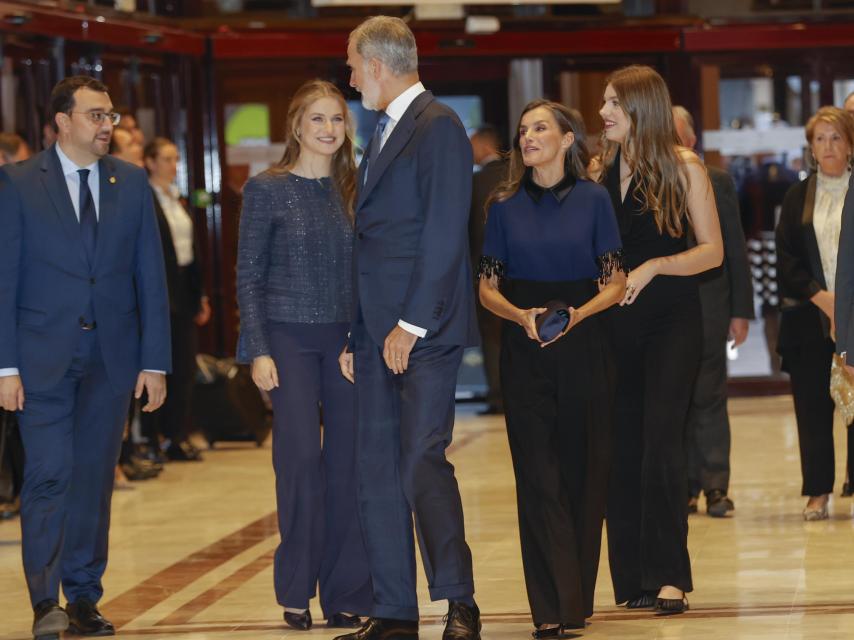 La Familia Real al completo en el auditorio.