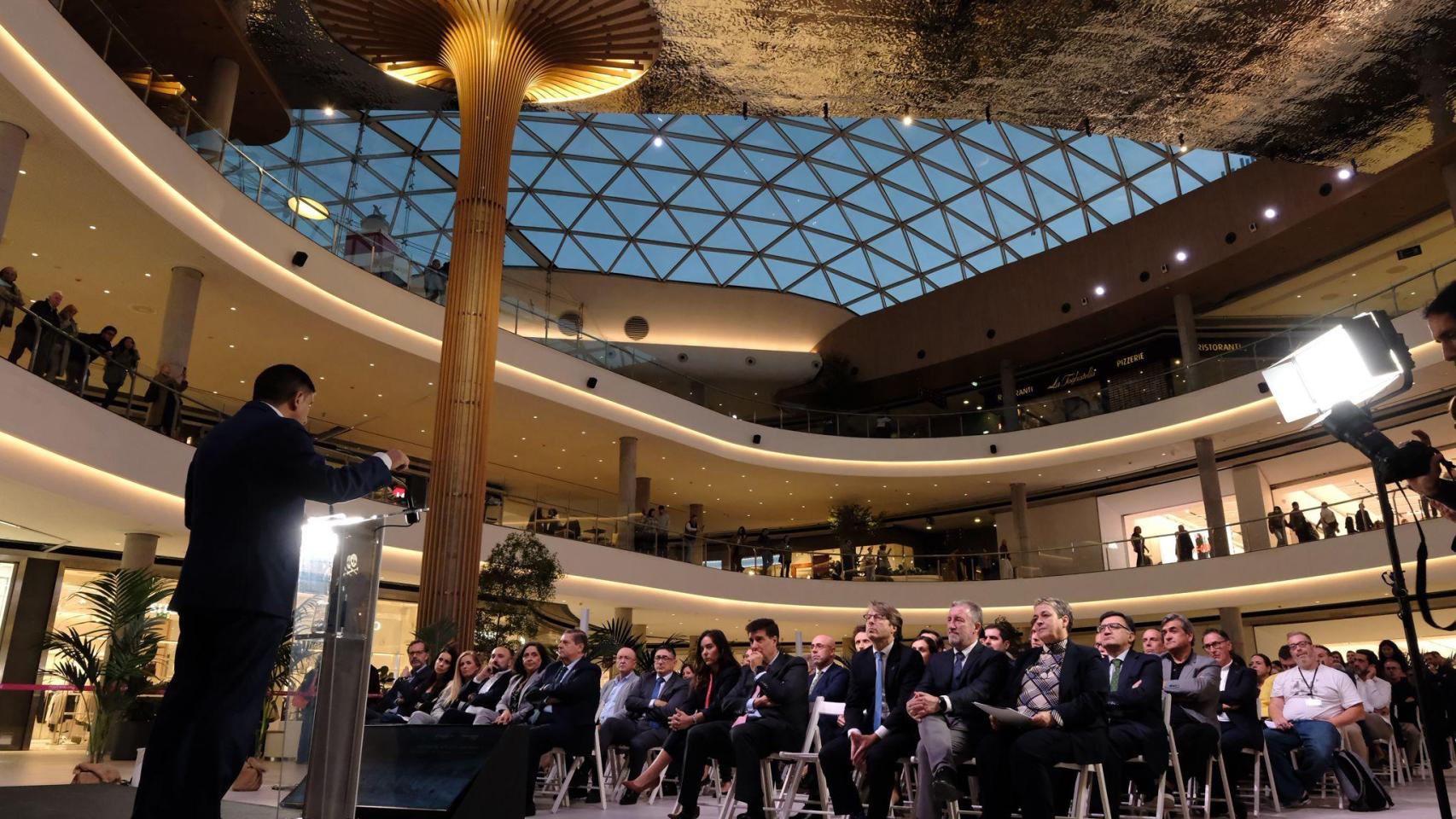 Pedro Blanco en la presentación del nuevo espacio de Marineda