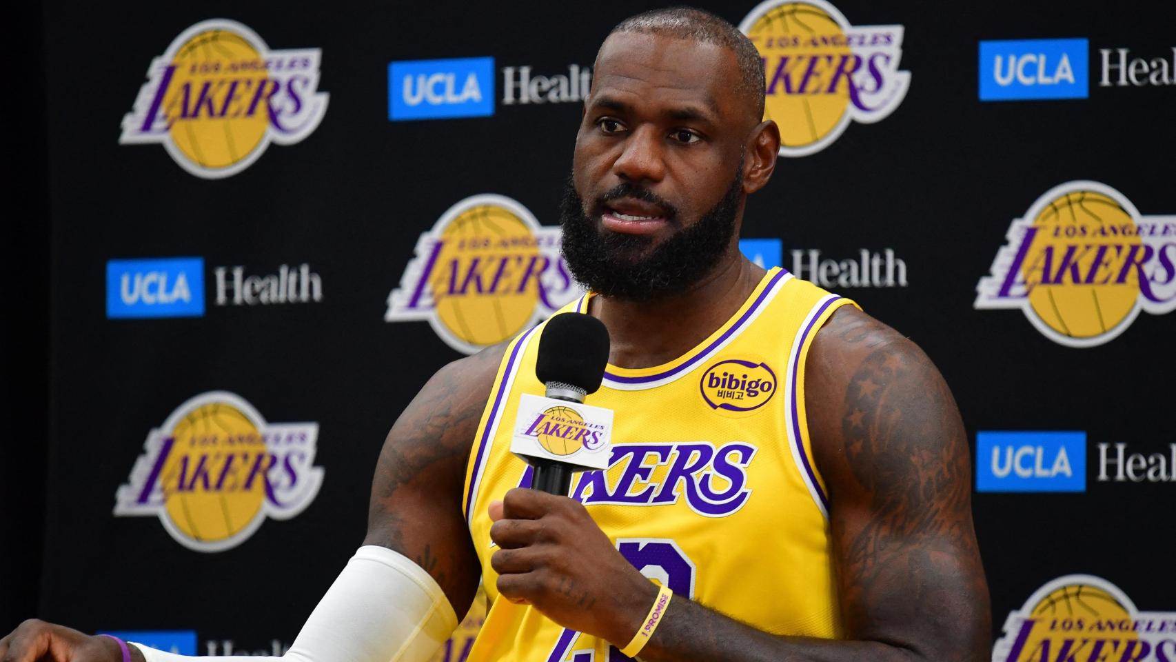 El delantero de Los Ángeles Lakers, LeBron James