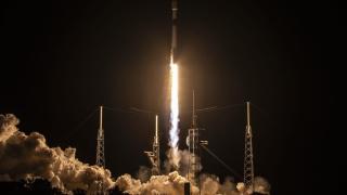 Lanzamiento del satélite Spainsat NG II a bordo de un cohete Falcon 9