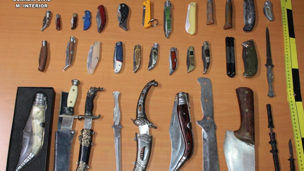 Armas robo Alcalá del Júcar.