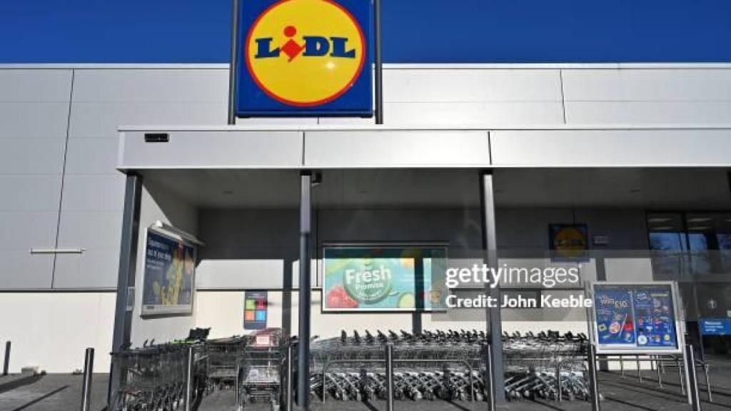 Fachada Lidl.