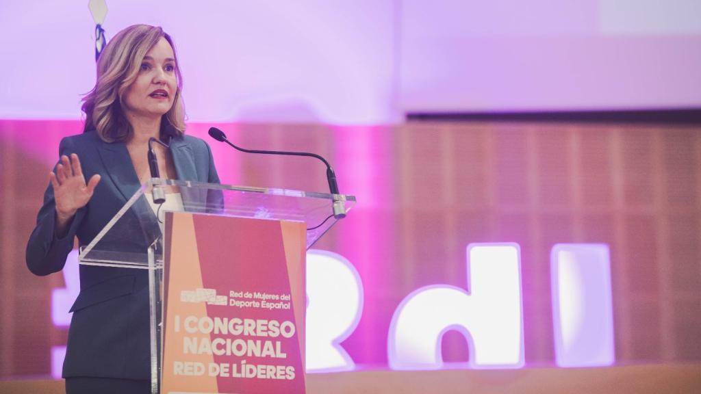 Pilar Alegría, este viernes en Zaragoza.