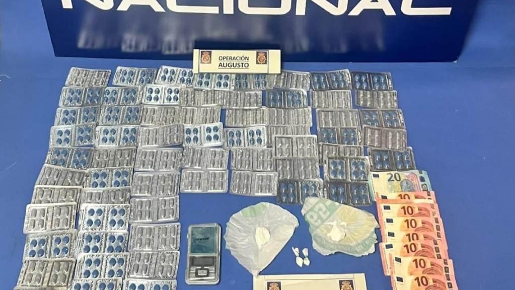La Policía incauta más de 500 pastillas de viagra y cocaína en Burgos