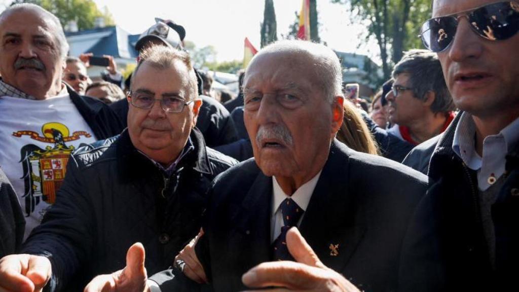 El golpista, durante las protestas por la exhumación de Francisco Franco, en octubre de 2019 en Madrid.