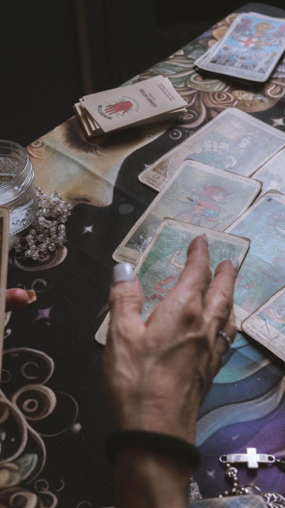 Lectura de cartas en Esotérica.