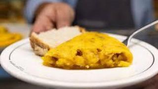 Imagen de archivo de un pincho de tortilla.