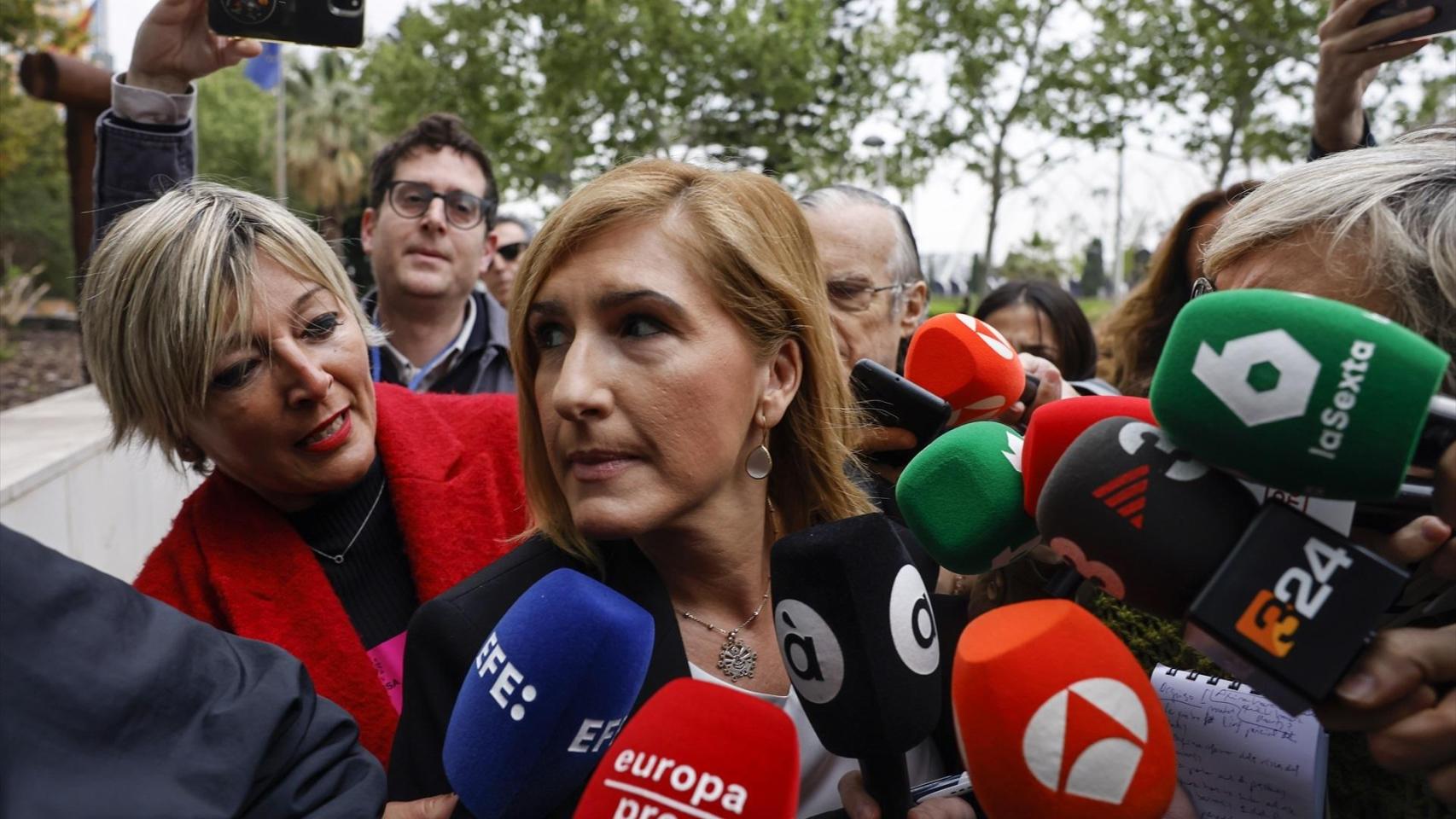 Salomé Pradas a su entrada al juzgado. Rober Solsona/Europa Press