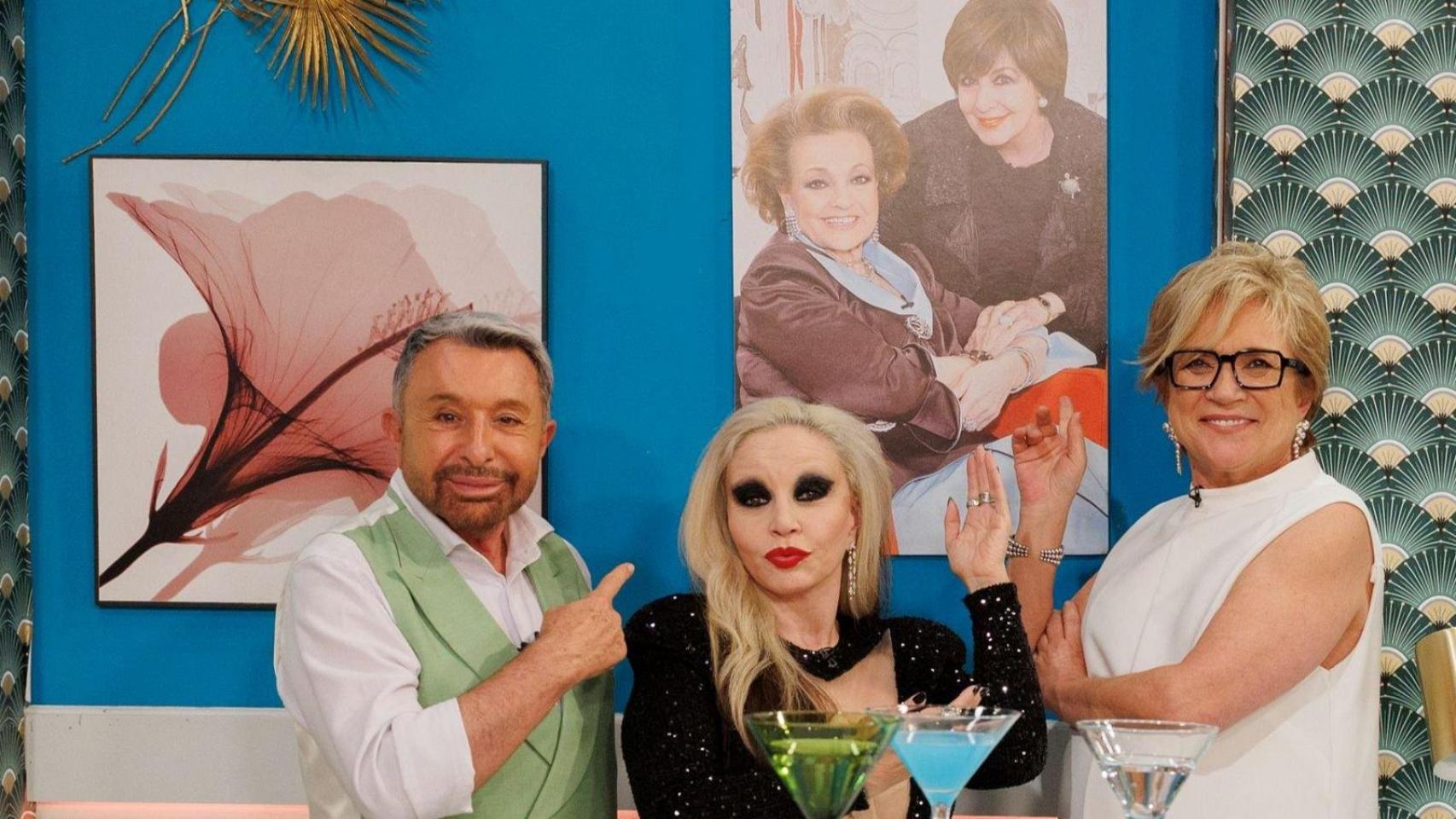 José Manuel Parada, Alaska e Inés Ballester en ‘Cine de Barrio’.