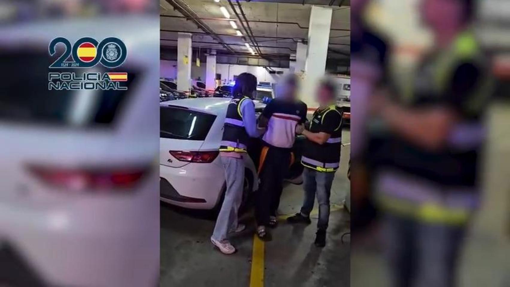 Detención del varón que secuestró a su expareja e hijos y el estado del vehículo