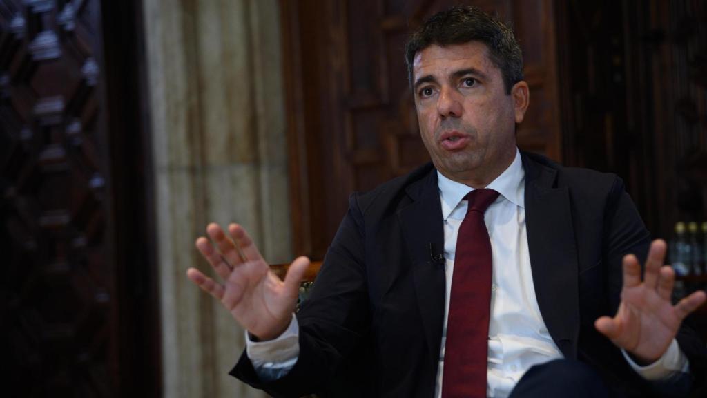 Carlos Mazón, en su despacho del Palau de la Generalitat.