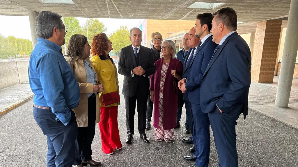 Concentración de los alcaldes del PP de la comarca de Talavera. Foto: PP CLM.