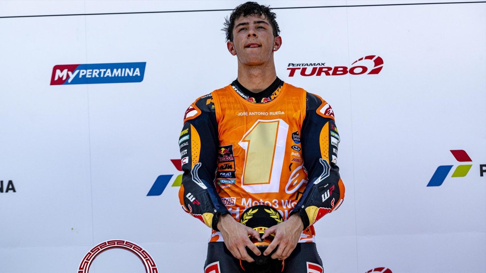 José Antonio Rueda, en el podio del GP de Indonesia.