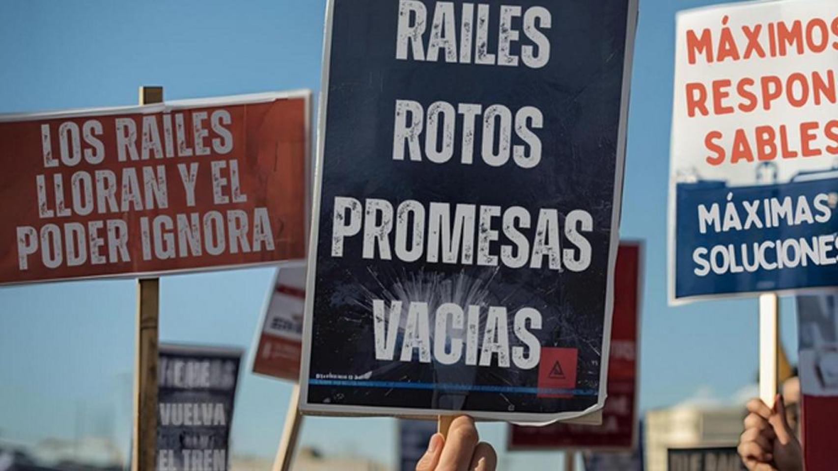 Carteles de Feve León