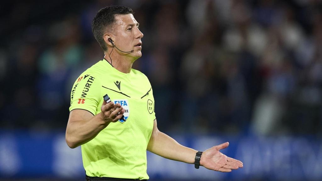 César Soto Grado, en un partido de Primera División