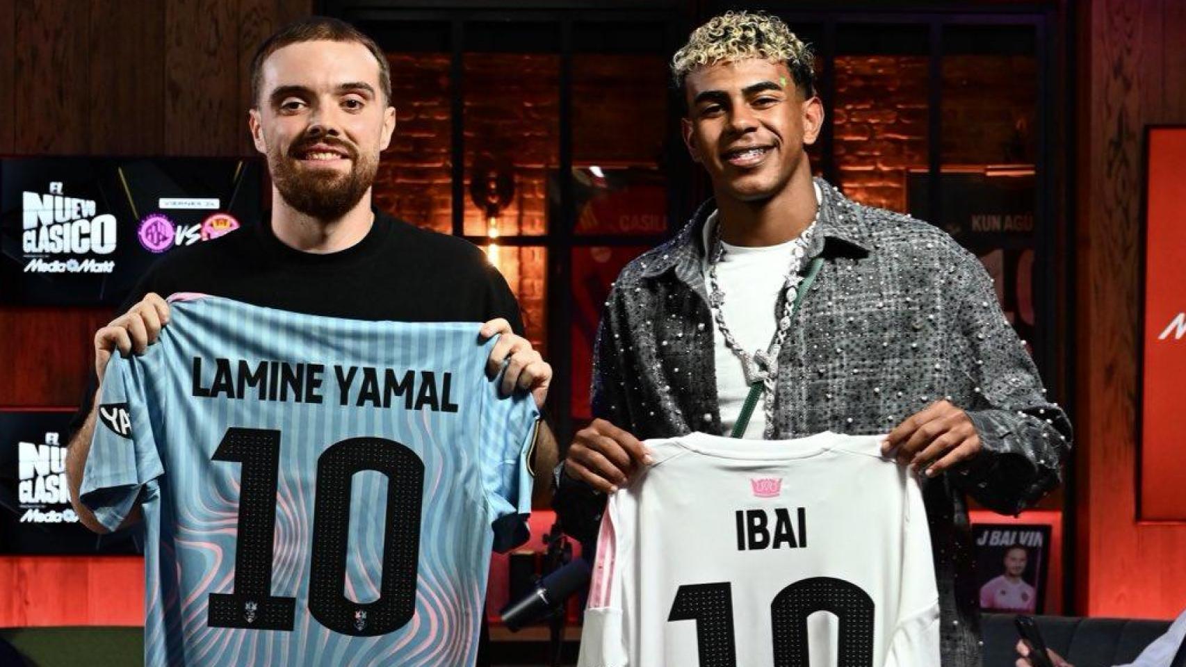 Ibai Llanos, junto a Lamine Yamal, en un programa de la Kings League