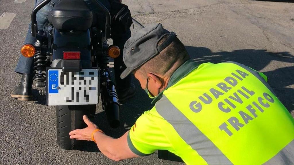 Imagen de un control de neumáticos.