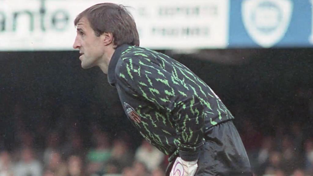 José Manuel Ochotorena, durante su etapa como portero del Valencia CF