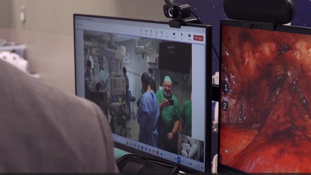 Detalle de la telecirugía que describe el doctor Romero-Otero.