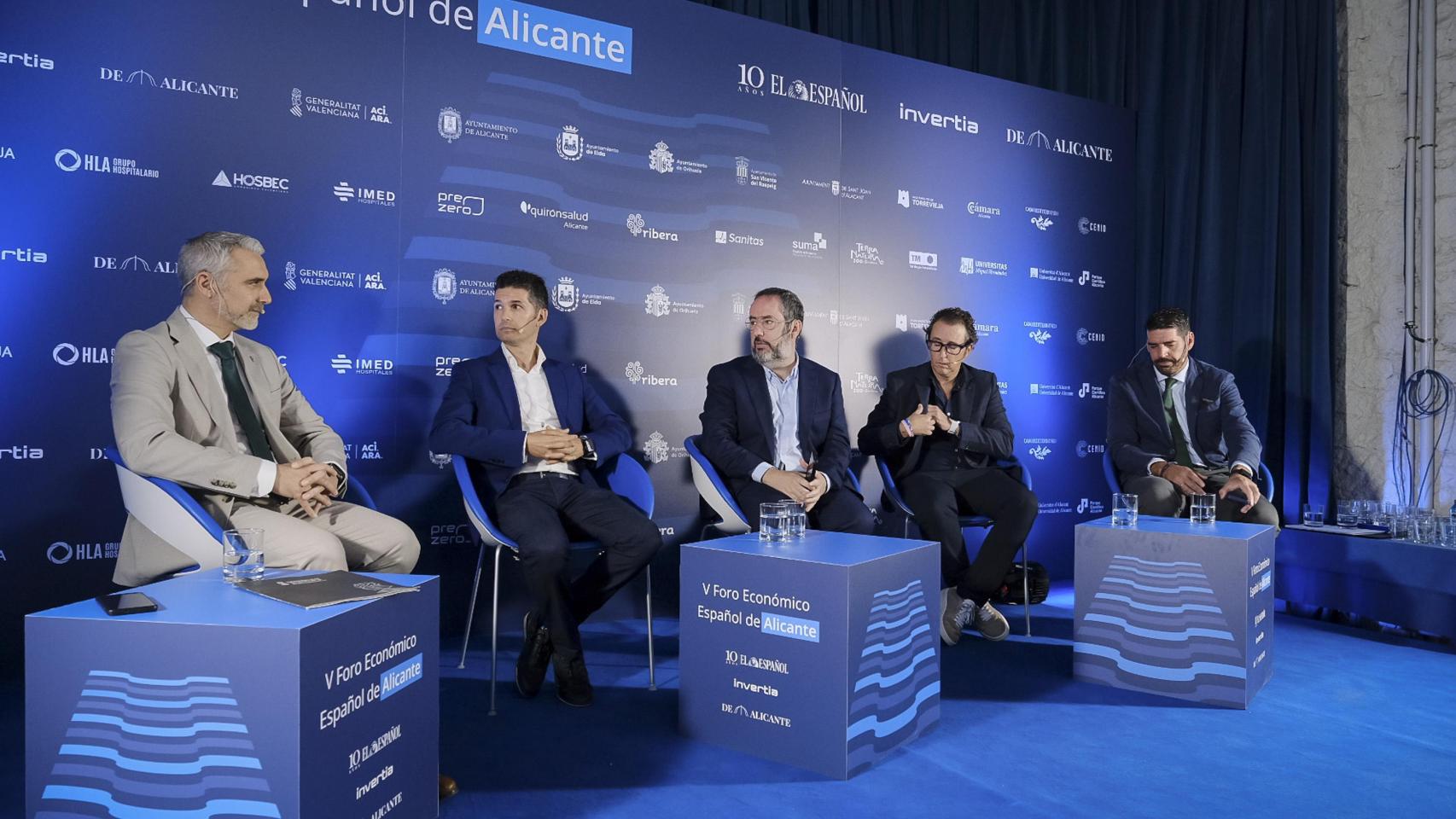 La mesa redonda sobre los retos del turismo en la rentabilidad y captación del público.