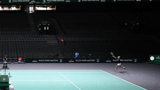 Carlos Alcaraz, en un entrenamiento en la nueva pista central del Masters 1.000 de Paris