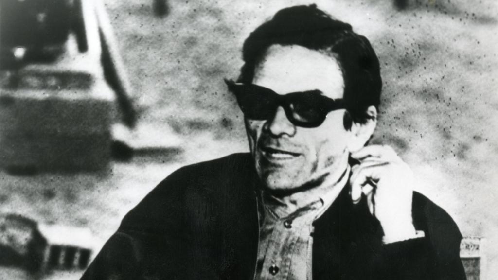 Pier Paolo Pasolini en 1975, durante el rodaje de 'Saló o los 120 días de Sodoma'. Imagen cedida por Filmoteca Española