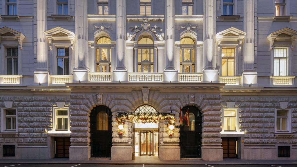 Fachada del Áurea Ana Palace Hotel.