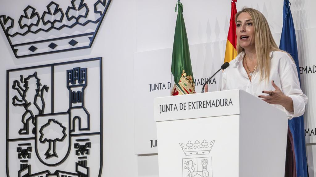 La presidenta de la Junta de Extremadura, María Guardiola.